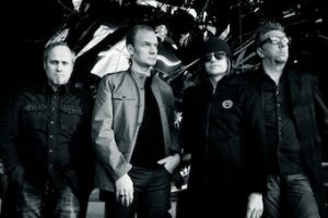 Neljä Ruusua low res