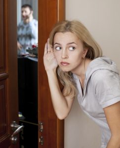 mustasukkaisuus_uteliaisuus_web