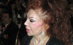 Jackie_Stallone_by_Steve_nimmons_wikimediacommons-e1351724582589