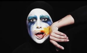 lady_gaga_applause