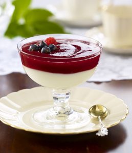 Vadelma-mustaherukka-juustokakku jälkiruoka 130 g