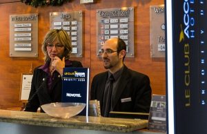 hotelli-vastaanotto-pixabay