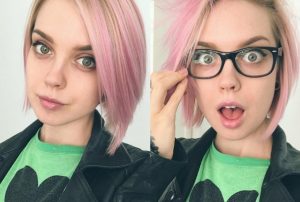 sara-mills-kasvot-hämmästynyt