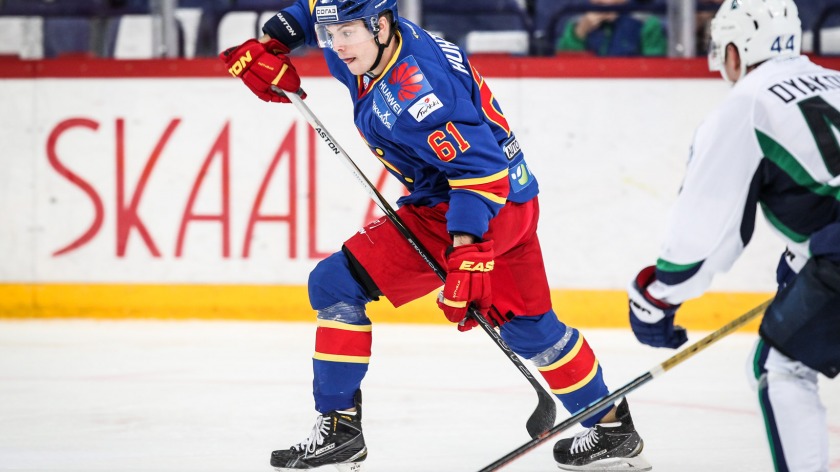 tommi-huhtala-jokerit-jugra-291015-18