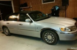 lincoln-town-car-remu-crop