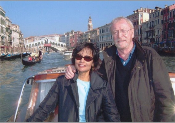 Shakira-Michael-Caine-Venice