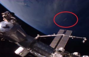 avaruusasema-ISS-ufo-