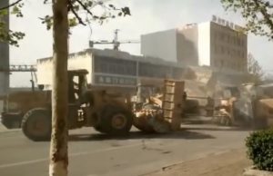 mp-raivaustraktori-taistelu-artik