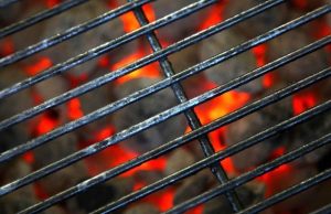 grilli-ritilät-hiilet