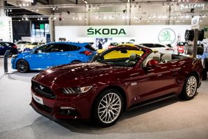 ford-mustang-auto-2016