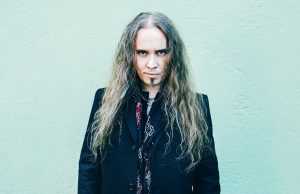 jarkkoahola_kuvawarner-music-finland