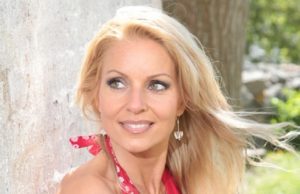 virpi-kätkä-bo-stranden-resize-crop