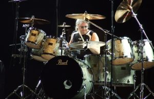 Deep_Purple-Ian-Paice-wikimedia-commons-paulus-2-crop