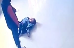 opettaja-poika-päiväkoti-kiina