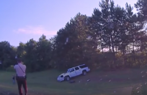 poliisi ampui naisen