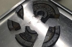 levypaino-rikki-crop