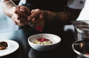 tomi-björck-blanca-bar-dining-zoom