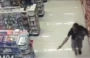 poliisi vauva sylissä