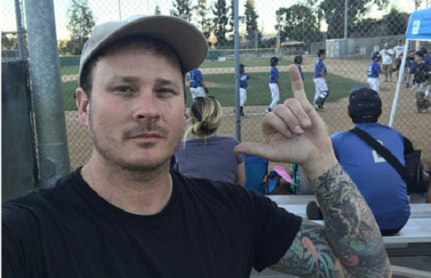 tom delonge