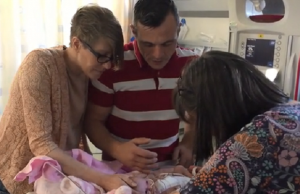 lapsi sydän rinnan ulkopuolella dailymail