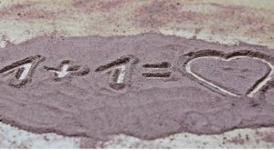 RAKKAUS_seksi_läheisyys_pariskunta_pari