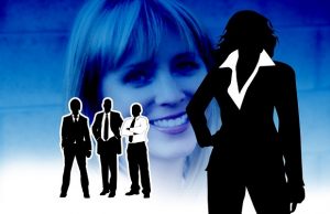 nainen-mies-työ-puku-vaate-pixabay