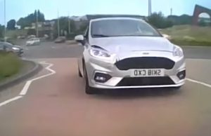 tieraivo-suistaminen-tielta-youtube