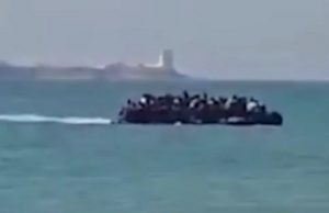 kumivene-pakolaiset-youtube-news-seeker