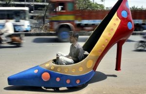 liikennevaline-naurettava-kuvat