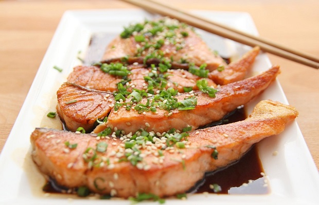 ravintola-ruoka-lohi-teriyaki-pixabay