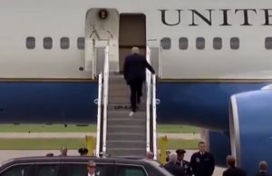 trump-vessanpaperia-kengassa-video