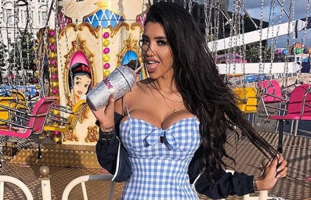 chloe-khan-instagram