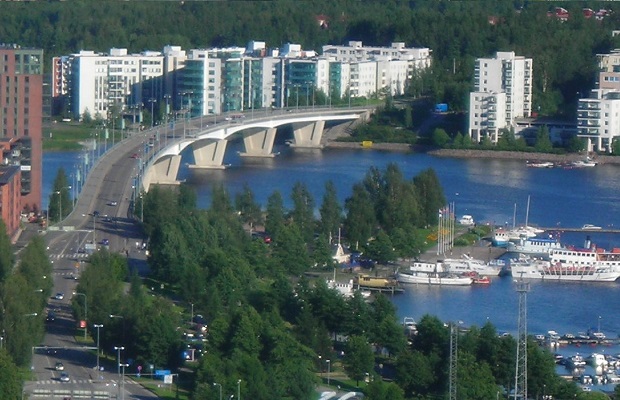 Jyväskylä-Kuokkala-silta-satama-wikimedia-commons-crop