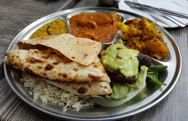 intialainen-ruoka-pixabay