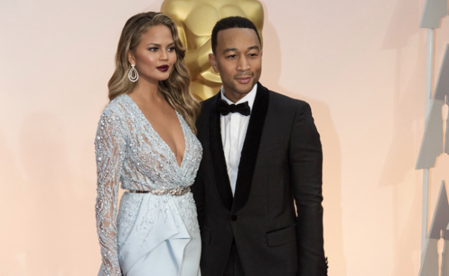 Chrissy Teigen – John Legend