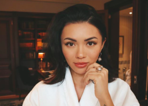 Shirly Karviselta shokkiavautuminen: Ex-puoliso kontrolloi hirveällä tavalla Shirly Karvinen