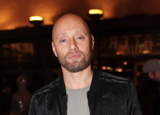 Aksel_Hennie-AOP