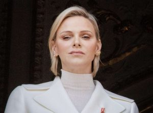 Ruhtinatar_Charlene-AOP