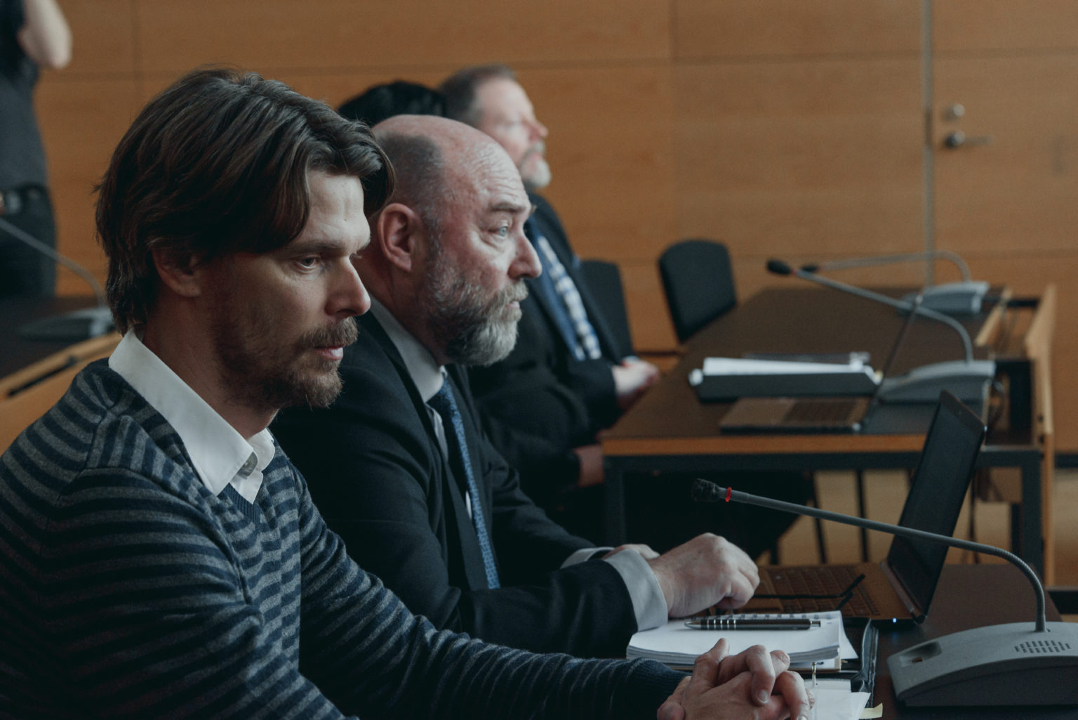 Näyttelijä Andrei Alén paljastaa, millaista oli kuvata uutta lakisarjaa