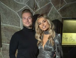 Essi_Unkuri-Viljami-AOP