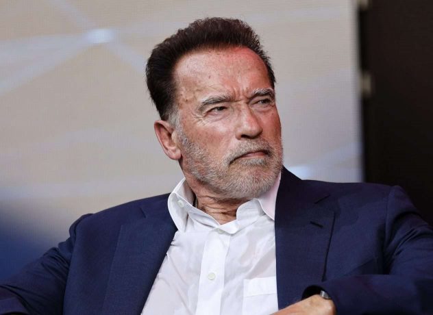 Arnold_Schwarzenegger-AOP